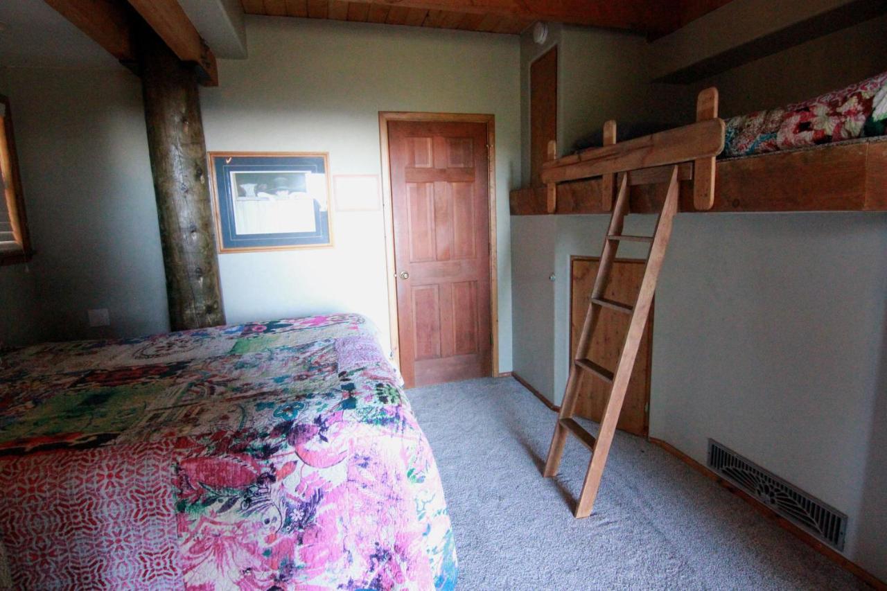 Tree House Lodge Йосемити Уест Екстериор снимка